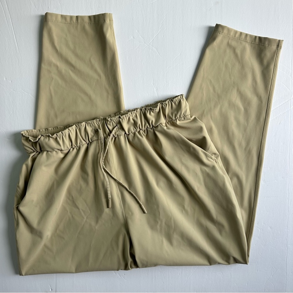 Lululemon Stretch High Rise Crop Loose Fit Wide Leg Drawstring Pants Size 10